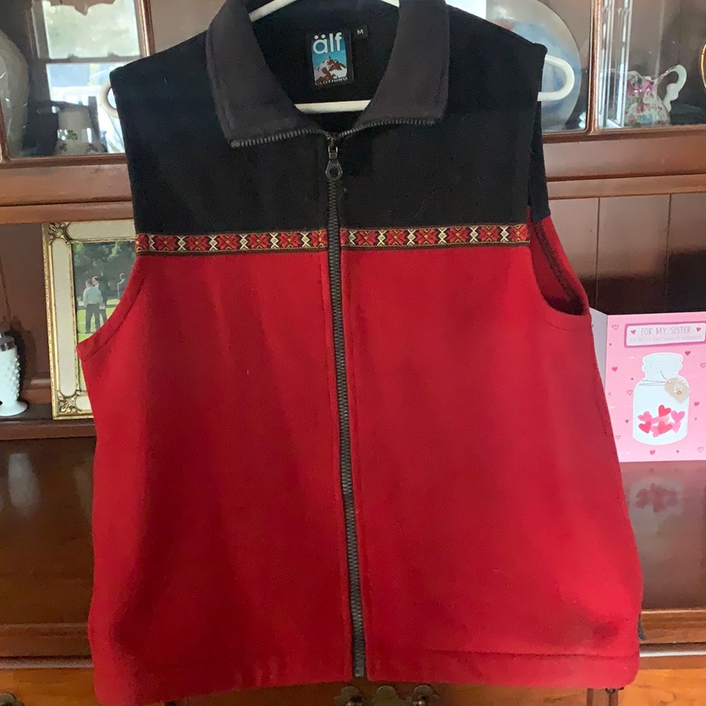 Wool vest for your wkd get away. Excellent condition